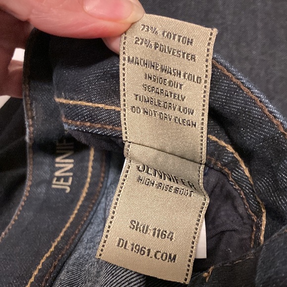 DL1961 Jennifer Jeans Size 29 Like New - Picture 9 of 10